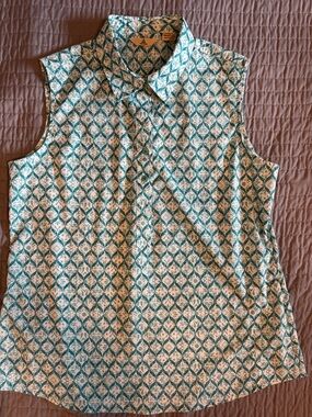 Ascend Teal and White Printed Sleeveless Button-Front Shell